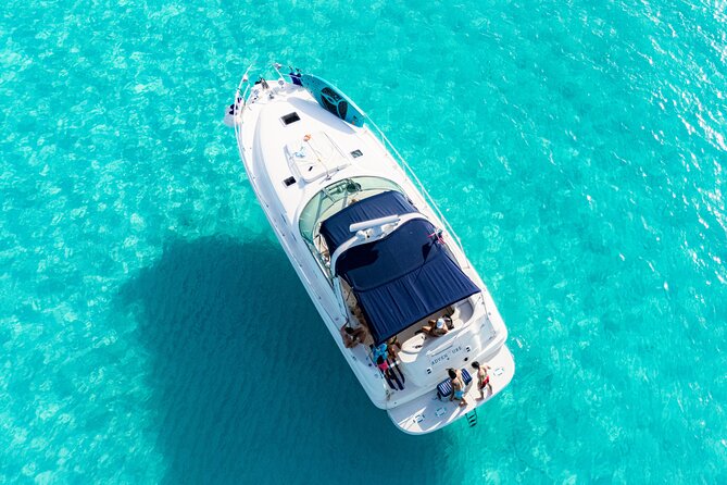 SeaRay 43ft Isla Mujeres, Snorkelling and more!! - Key points at a glance