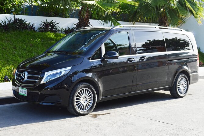 Shared Transportation From Cancun Airport to Playa Mujeres - What the shared ride really means