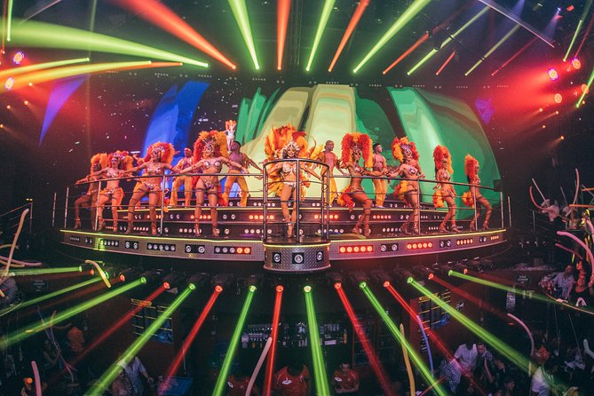 Skip the Line: Cancun Coco Bongo Regular Entrance Ticket - Standing Room, Tables, and Sightlines