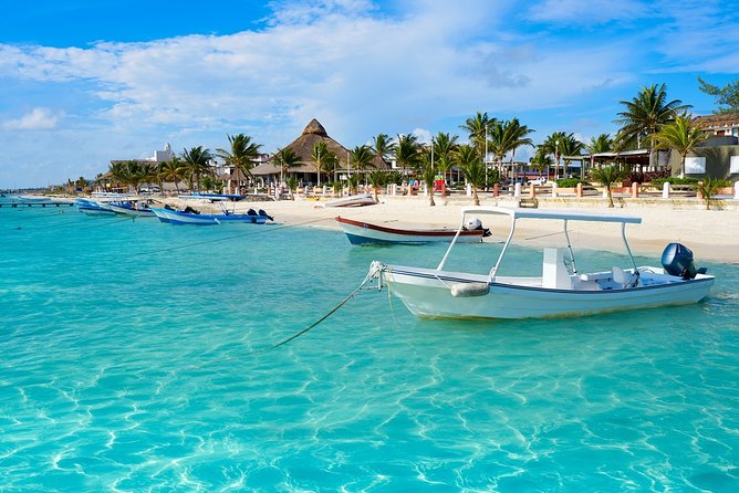 Snorkel in the turquoise Caribbean Sea in Puerto Morelos. Transport included - Seeing the heart of Puerto Morelos