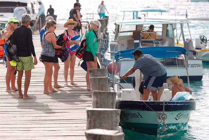 Snorkel in the turquoise Caribbean Sea in Puerto Morelos. Transport included - Who will enjoy this outing?