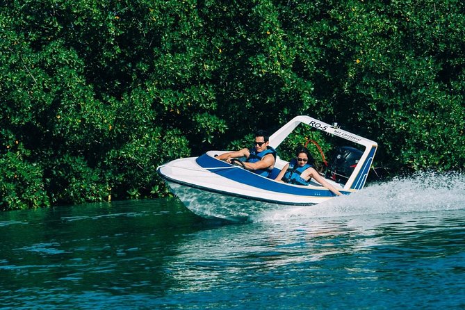 Speed Boat & Snorkel Tour with transportation ( only Cancun zone area) - The 30-minute check-in and safety briefing