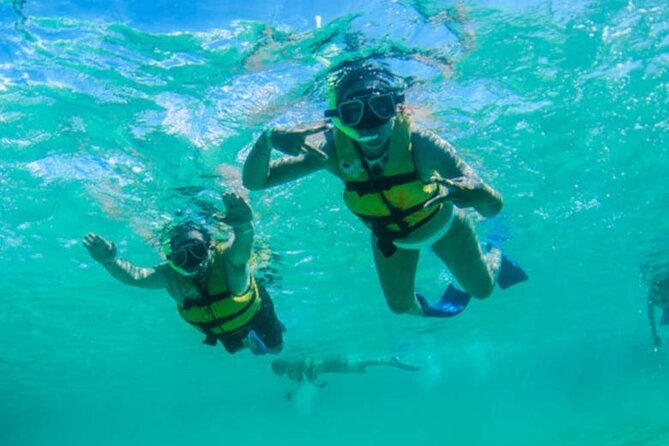 Speedboat Excursion: Thrilling Drive & Snorkel in Cancun Lagoon! - Safety, supervision, and comfort in the water
