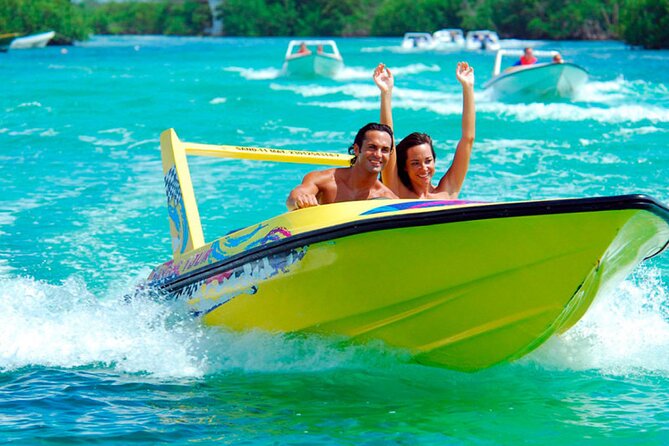 SpeedBoat Jungle Tour + Snorkel Experience in Cancun - Taking control of the speedboat