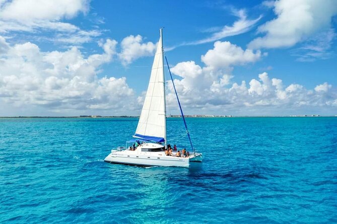 Splendid Isla Mujeres Catamaran: drinks and fun all day! - Getting from Cancun to the reef