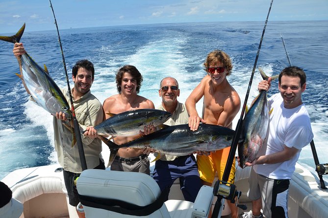 Sport Fishing at the Caribbean Sea. Enjoy an amazing time with friends & family - Families, beginners, and experienced anglers