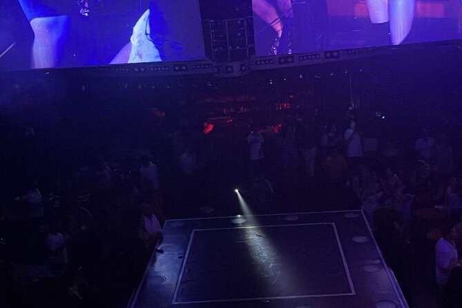Tickets to Coco Bongo - Choosing Between Premium, Gold Member, and Front Row