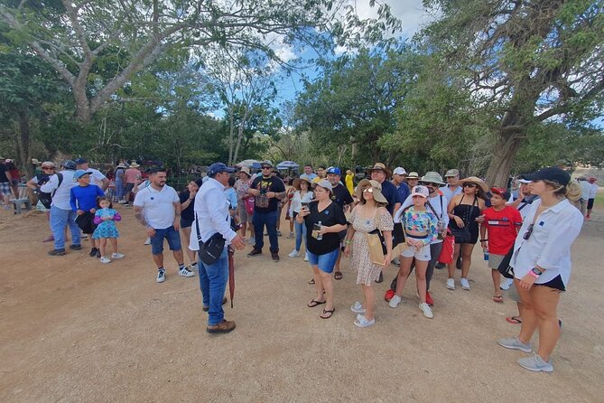 Tour Chichen Itza, 2 Cenotes, and Valladolid from Cancun - Transport, group size, and physical effort