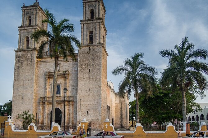 Tour Chichen Itza, 2 Cenotes, and Valladolid from Cancun - Starting from Cancun at 7:00 am