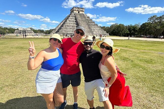 Tour Chichen Itza 2 Cenotes Suytun and Ik-kil - The group size and pace matter
