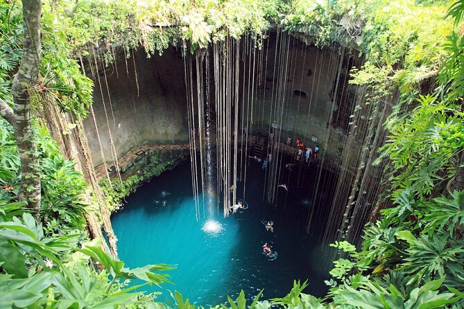 Tour de Dia a Chichén Cenote Ik Kil Cenote Suytun y Valladolid - The main risks: timing, language, and group size