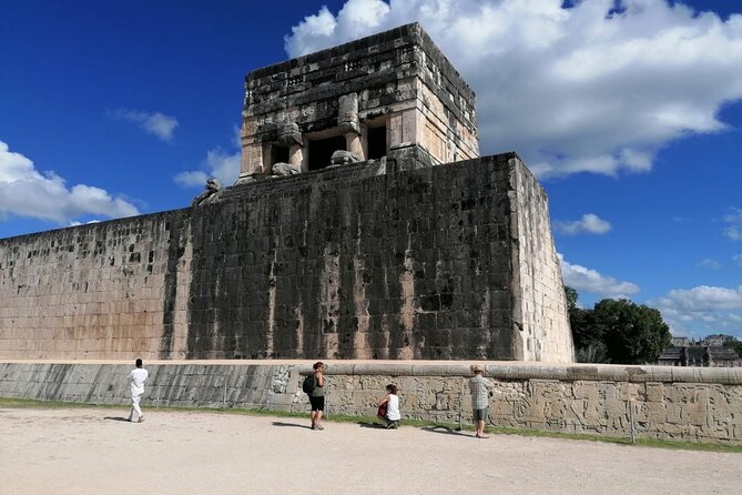 Tour to Chichen Itza & Cenotes Ik kill & Hubiku from Cancun - What to pack for this 11 to 12 hour outing
