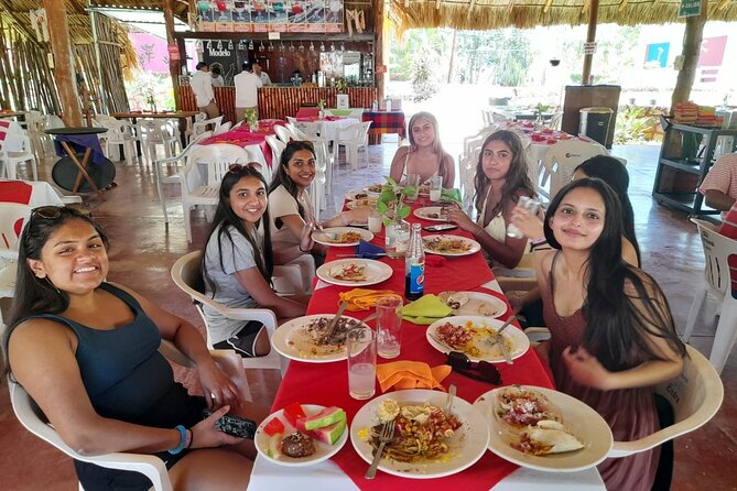 Tour to Chichen Itza-Tickets, food and cenote - Who should book this tour