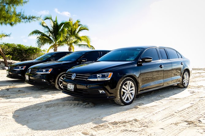 Transfers in Luxury Sedan from Cancun Airport - The ride itself: sedan, SUV, limo, or Mercedes van