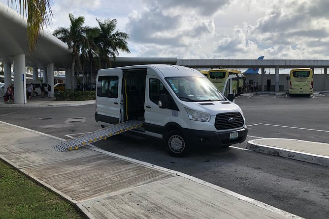 Transportation from the Airport to Hotels in Cancun arrival only - What the accessible van is like
