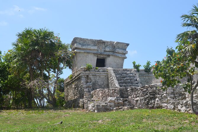 TULUM 4x1 : Archaeological Site, Cenote, 5th Avenue and lunch - What this Cancun day trip is trying to do