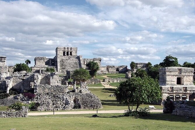Tulum, Coba, Cenote, and Mayan Ceremony Full-Day Tour plus Lunch - Coba is the more atmospheric archaeological stop