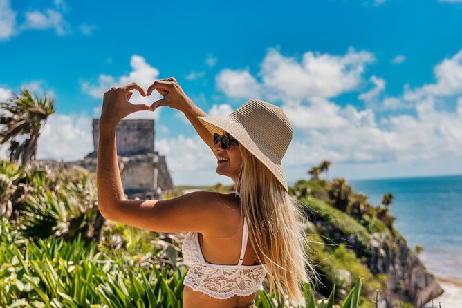Tulum Mayan Ruins and Cenote Swim from Cancun - Tulum’s temples above the Caribbean