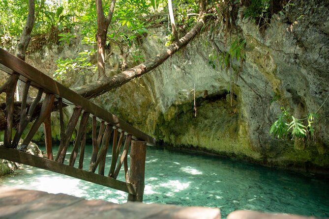 Tulum Ruins and Cenote Guided Tour, from Cancun - Reading Tulum’s walls and sea views
