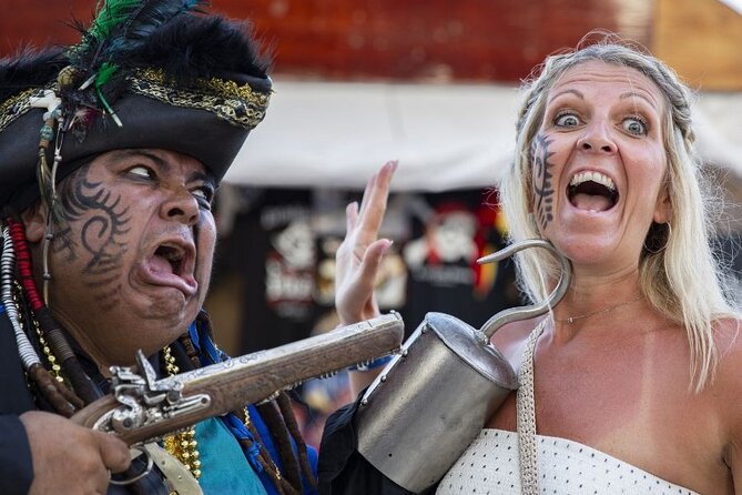 Unforgettable Pirate Dinner Adventure in the Mexican Caribbean - Dinner choices, buffet sides, and dessert
