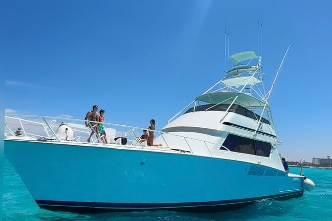 VIP YACHT up to 28 passengers - Isla mujeres snorkel - Key points at a glance
