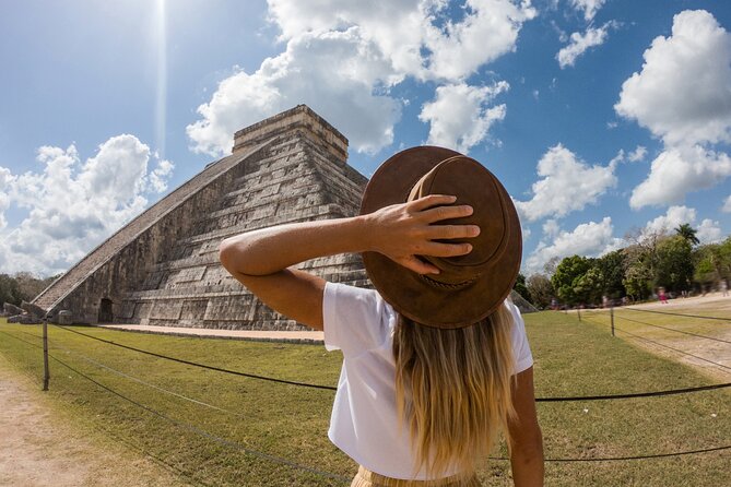 Visit Chichén Itzá and discover a real Cenote and Valladolid. Transport included - Transport is useful, but the day is long