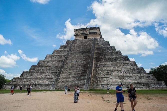 Visit Chichén Itzá from Cancun or Riviera Maya; Lunch and Cenote - Should you book this Chichén Itzá day trip?
