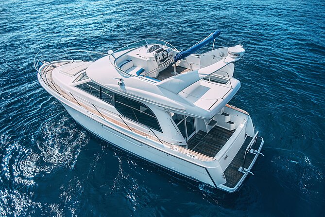 Yacht Meridian 40FT Best Private Rental in Cancun - Choosing between one, two, four, six, and eight hours