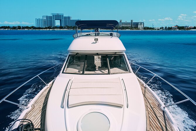 Yacht Meridian 40FT Best Private Rental in Cancun - Playa Norte and time on Isla Mujeres